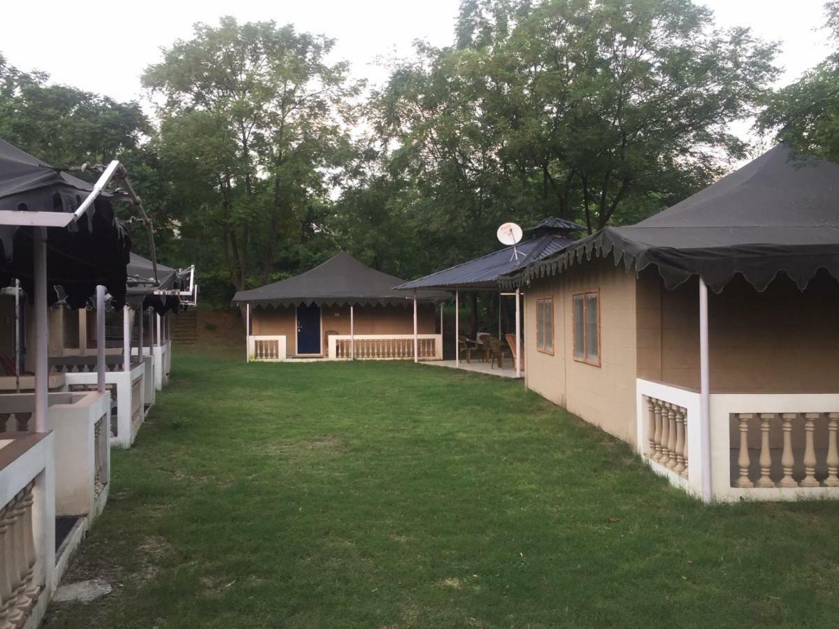 Вілла Prakriti Farms Rupnagar  Екстер'єр фото